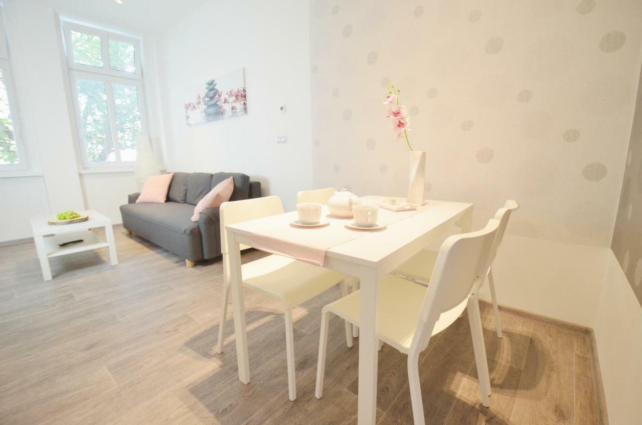 Apartmany Jizdarenska Karlovy Vary Dış mekan fotoğraf